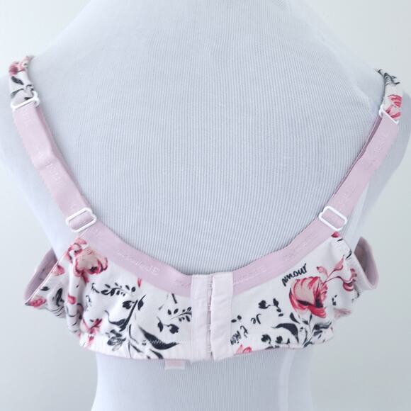 Cacique Bra 42DD Pink Floral Paris Words, Underwire, 4 Prong Back Closur ,Padded - Picture 2 of 9